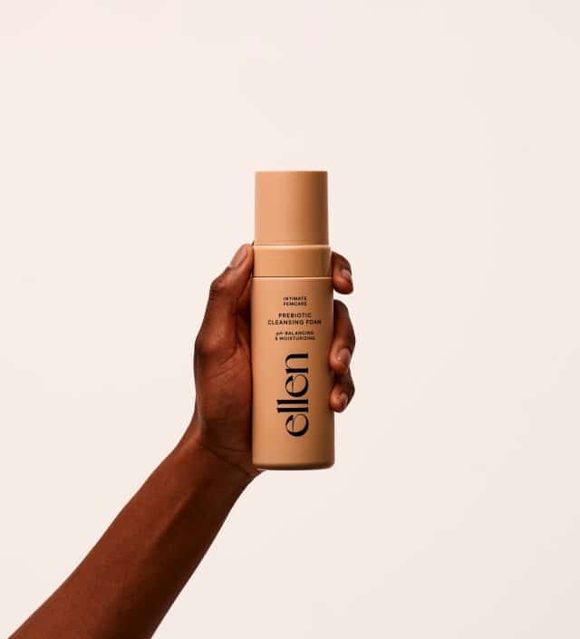 ellen prebiotic cleansing foam 2